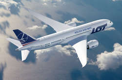 Суд заборонив проведення страйку працівників польської авіакомпанії LOT