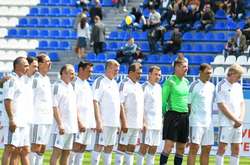 Ветерани «Динамо» перемогли збірну АТО у виставковому матчі