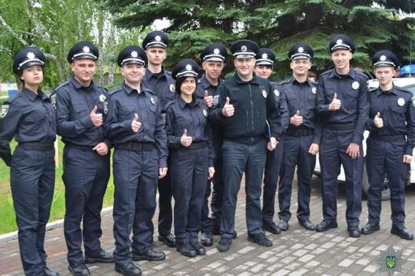 У Вінниці одинадцять новоспечених патрульних склали присягу