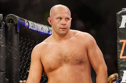 Росіянин Ємельяненко нокаутував Френка Міра на турнірі в США (відео)