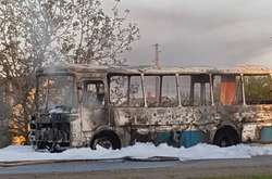 Біля Кривого Рогу згорів пасажирський автобус