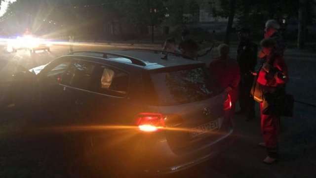 У Львові водій Volkswagen помер за кермом та в'їхав в електроопору