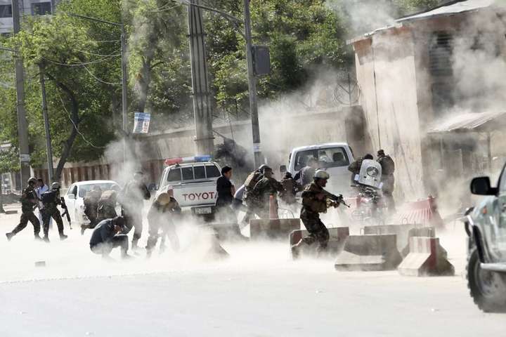 Теракти у Кабулі: загинули більше 20 людей, серед них фотограф AFP