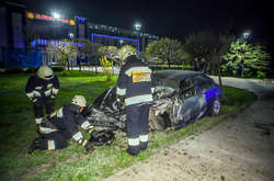 Смертельна ДТП у Дніпрі: загинули дві жінки, водій вилетів на тротуар