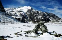 У швейцарських Альпах загинули четверо лижників