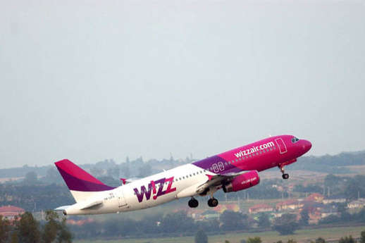 Від сьогодні Wizz Air запускає рейси з України в Англію   