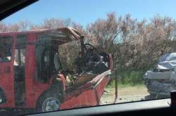 В окупованому Криму мікроавтобус зіткнувся з легковиком: дев’ятеро постраждалих