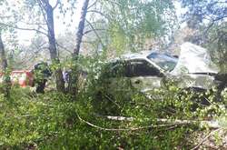 Рятувальники провели роботи з деблокування водія з понівеченого автомобіля