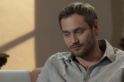 Рожден Анусси