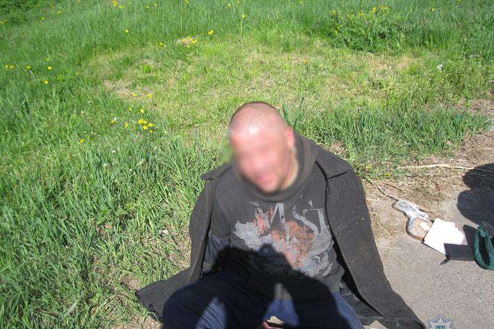 Под Черниговом мужчина угрожал подорвать автобус с пассажирами