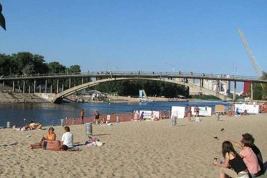 Пляжний сезон не за горами: де у Києві дозволять купатися (список пляжів)