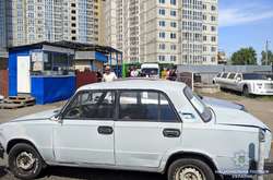 Стрілянина на автостоянці у Києві: з’явилося відео з місця події