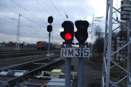 На Хмельниччині студента вдарило струмом через падіння на контактну мережу залізниці 