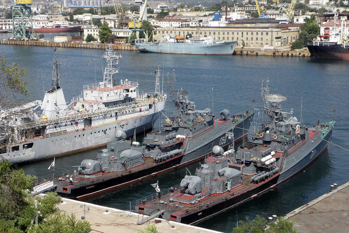 Росія визнала закритими порти в окупованому Криму – міністр 