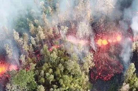 На Гавайях началось извержение вулкана, проходит эвакуация