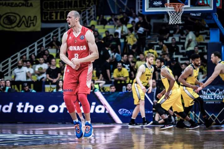 Українець Гладир набрав 12 очок і допоміг «Монако» вийти у фінал Ліги чемпіонів FIBA
