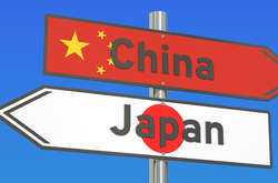 Японія і Китай досягли згоди щодо програми обміну військовими інструкторами