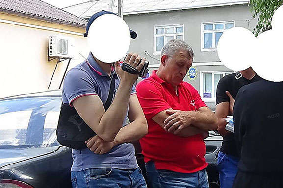 Селищного голову на Одещині засудили до 6 років в’язниці за хабар в 50 тис. грн