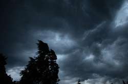 Рятувальники оголосили штормове попередження у чотирьох областях