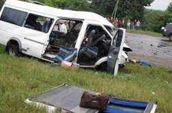 Автобус с туристами перевернулся в Грузии, есть жертвы