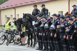 За правопорядком 9 травня стежитимуть понад 17 тис. правоохоронців