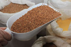 У столичному гіпермаркеті пояснили появу гречки з окупованої Луганщини 