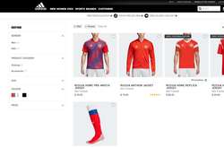 Adidas прибрав фото одягу з радянською символікою