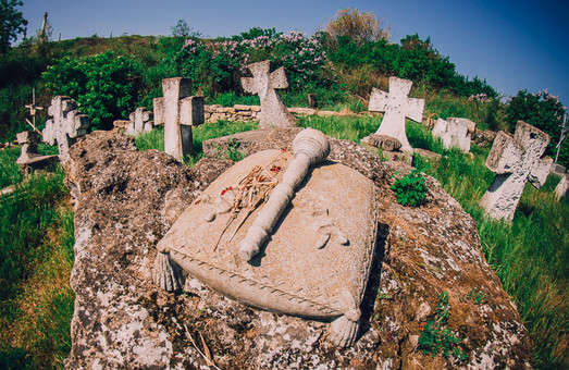 Козацьке кладовище в Одесі старше самого міста (фоторепортаж)