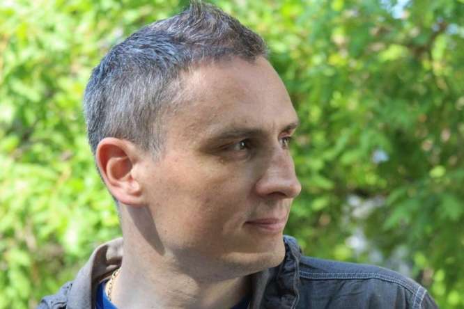 Правозахисники заявили про незаконне переслідування кримського активіста Мовенка