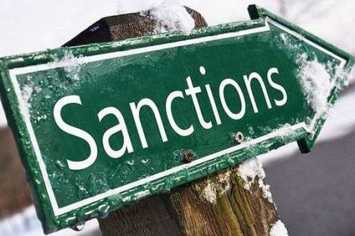 С Днем победы: США вводят новые санкции против России