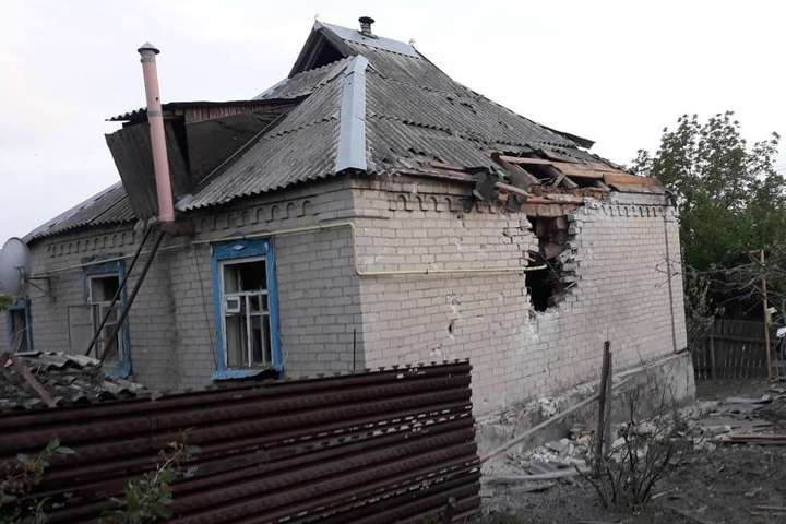 У Лоскутівці відновили електро- та газопостачання після обстрілу бойовиків