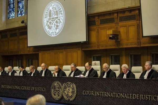 Суд в Гааге рассмотрел вопрос выплат Украине за аннексию Крыма Россией