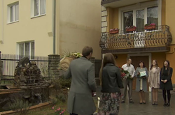 Знакомство Рождена Ануси с родителями девушек