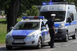 У передмісті Варшави жорстоко побили трьох українців 