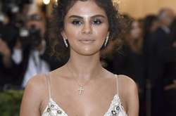 Селена Гомес