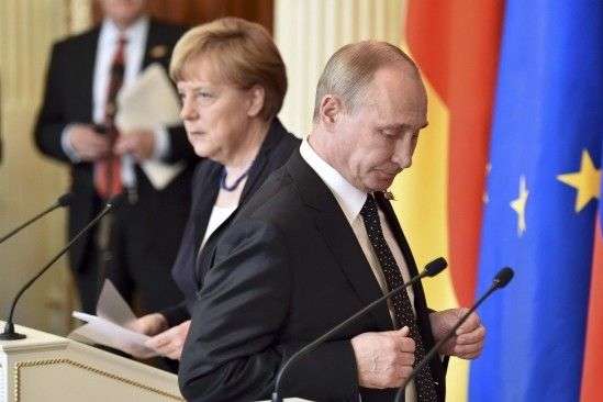 Стала відома дата зустрічі Меркель і Путіна 