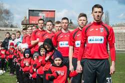 Чотири футболісти «Вереса» хочуть розірвати контракт з клубом