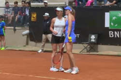 Світоліна та Савчук розгромно програли у першому колі парного розряду на тенісному турнірі в Римі