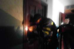 Рятувальники деблокували вхідні двері квартири