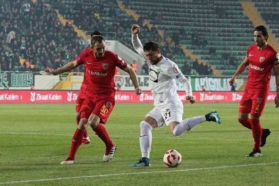 Селезньов і Кравець відзначилися голами в українському дербі у чемпіонаті Туреччини