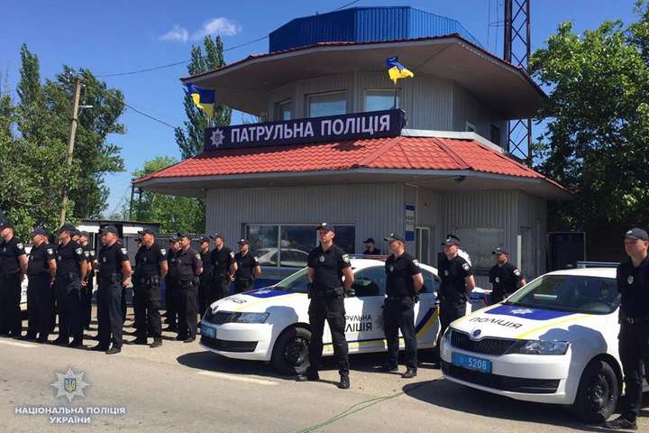В Україні з'явилася патрульна поліція Криму