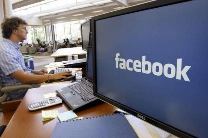 Facebook призупинив роботу 200 додатків через скандал з витоком даних