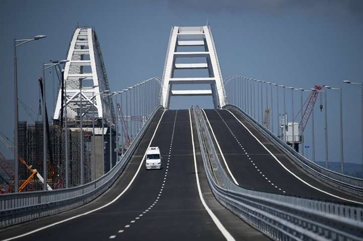 МЗС України різко відреагувало на відкриття Керченського мосту