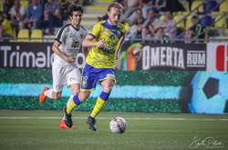 Роман Безус