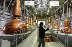  Винокуренный завод компании Suntory в городе Хокуто 