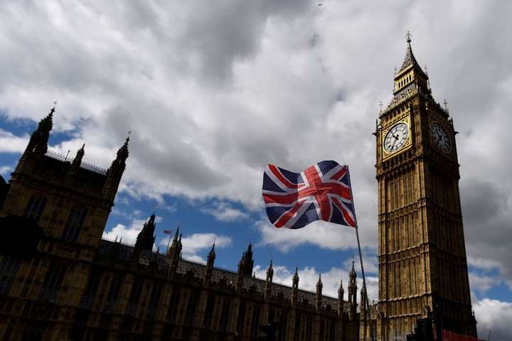 Уряд Великої Британії заперечує плани бути в митному союзі ЄС після 2021 року