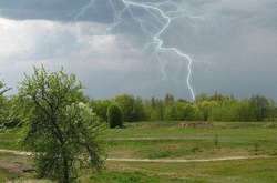 В Україну йдуть грози зі шквалами