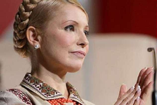 Тимошенко объяснила, почему коррупционеры надевают вышиванку только иногда