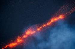  Вулканічна активність паралізувала життя довколишніх населених пунктів 