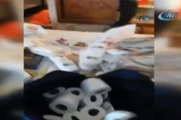 Рушники, туалетний папір і посуд. Росіянку зловили на крадіжці в готелі Анталії